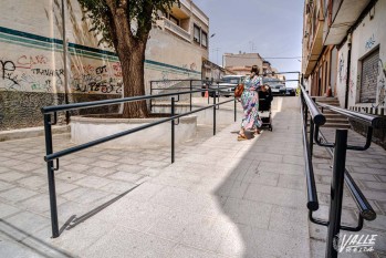 Nueva rampa accesible para unir las calles San Ignacio de Loyola y Trinquete