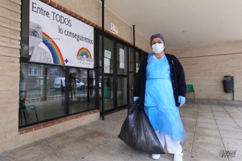 Sanidad rectifica y har&aacute; las pruebas de COVID-19 al personal de limpieza del Departamento de Salud de Elda
