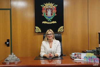 Irene Navarro anuncia su candidatura por el PSOE para las elecciones de 2027