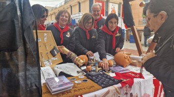 La Mayordom&iacute;a de San Ant&oacute;n hace su primera "salida del cerdico"