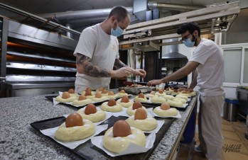 La mona de Pascua, el dulce de la Semana Santa que sobrevive a la pandemia