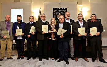 La Hermandad de Cofrad&iacute;as presenta la Revista Semana Santa Elda 2015