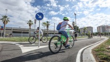 La Polic&iacute;a Local de Elda fomenta el uso seguro de la bicicleta entre los m&aacute;s j&oacute;venes