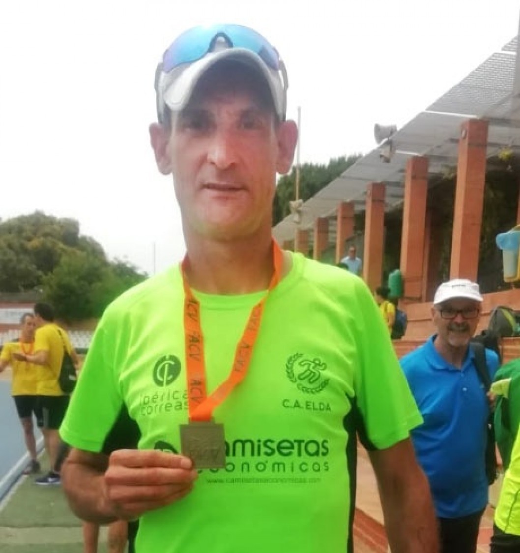 El atleta eldense José Romero, campeón autonómico máster El atleta eldense José Romero, campeón autonómico máster