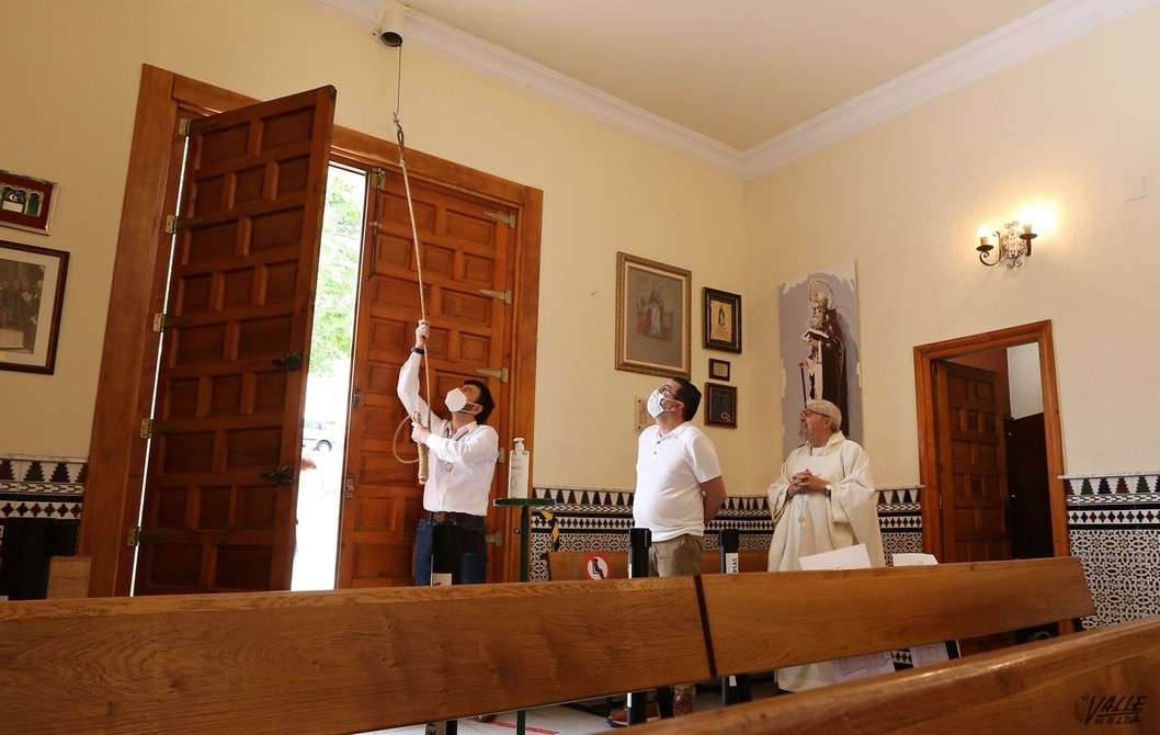 Una celebración íntima por San Antón sustituye a la misa mayor de las fiestas Una celebración íntima por San Antón sustituye a la misa mayor de las fiestas