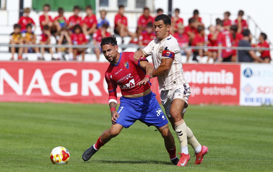 El CD Eldense no consigue ganar fuera de casa (1-1)