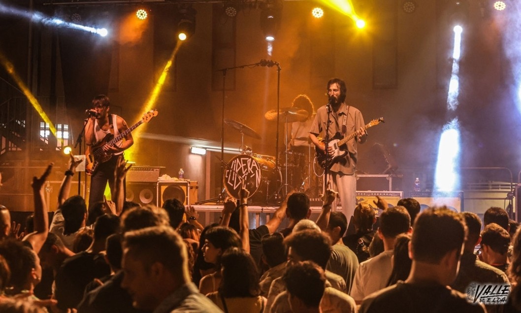 Todo listo para el EMDIV y Sidonie este sábado en la Plaza Castelar Todo listo para el EMDIV y Sidonie este sábado en la Plaza Castelar