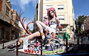 La pol&iacute;tica local, el sexo y la fantas&iacute;a, protagonistas de las Fallas