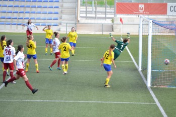 El Elda Uni&oacute;n elimina a los equipos s&eacute;niors de chicas y chicos