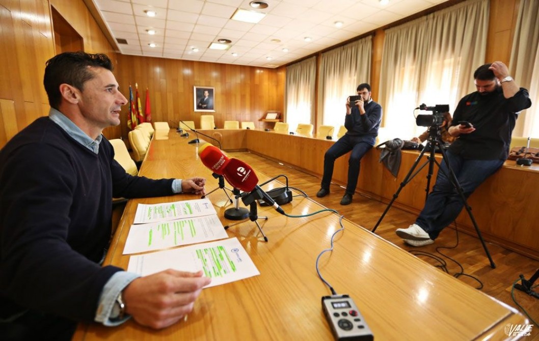 Los populares inician una ronda de encuentros con los ediles del gobierno para trasladarles las demandas de los ciudadanos Los populares inician una ronda de encuentros con los ediles del gobierno para trasladarles las demandas de los ciudadanos