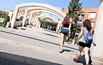 La demanda de grados medios y superiores se dispara en institutos de Elda y Petrer