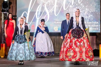 Carmen Cebri&aacute;n Tortosa y Andrea La&iacute;n Mart&iacute;nez, Falleras Mayores de Elda 2024