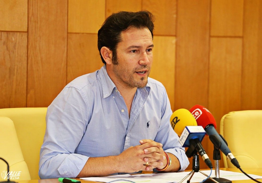 El PP propone reducir el IBI con el excedente que tiene el Ayuntamiento este año El PP propone reducir el IBI con el excedente que tiene el Ayuntamiento este año