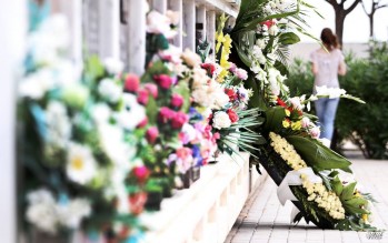 Denuncian el robo de flores en el cementerio Virgen de los Dolores