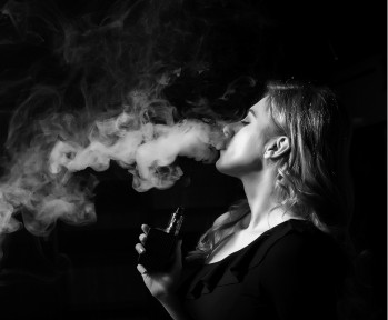 Vanit&eacute; te invita a pasarte al vapeo como opci&oacute;n para dejar el h&aacute;bito del tabaco