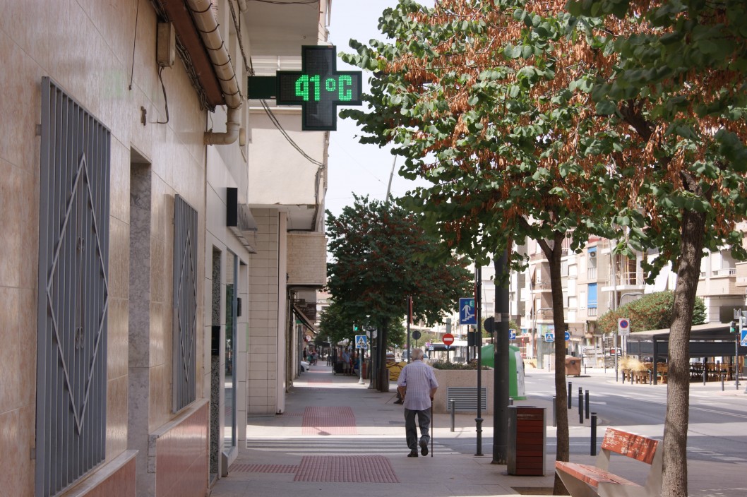 Elda bate el récord de temperatura al alcanzar los 43.8 grados Elda bate el récord de temperatura al alcanzar los 43.8 grados