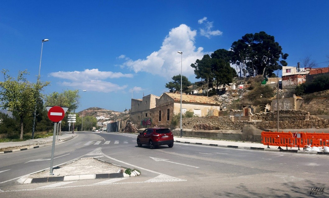 Reabren al tráfico el Paseo de la Mora Reabren al tráfico el Paseo de la Mora
