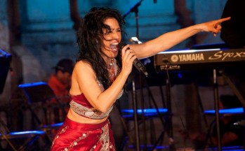 Cristina del Valle, de "Amistades Peligrosas", presenta hoy en el Castelar el musical "Ellas dan la nota" en el Día de la Mujer