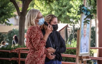 Concentraci&oacute;n para pedir justicia por Aitor en el aniversario de su muerte