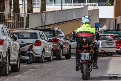 Desmantelan un botell&oacute;n en el que uno de los implicados agrede a un polic&iacute;a