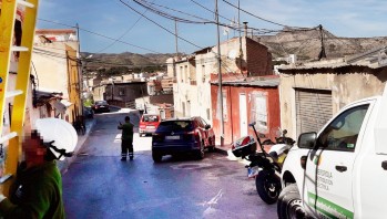 Detectan el enganche de varias viviendas en la calle Guill&eacute;n Tato de Elda