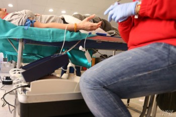 M&aacute;s de un centenar de eldenses donan sangre durante el mes de abril