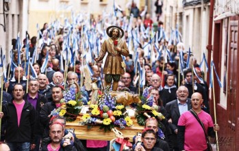 Los Labradores presentan a viva voz su ya pasodoble oficial "Sue&ntilde;os Festeros"