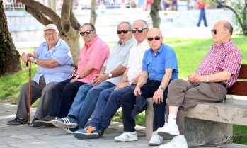 Cruz Roja provincial celebra en Elda el D&iacute;a de las Personas Mayores