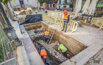 Descubren una construcci&oacute;n del siglo V en la plaza de Baix de Petrer