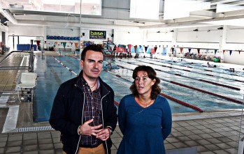 La piscina cubierta ofrece m&uacute;ltiples cursos en su nueva temporada