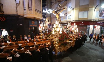 Elda se despide de las Fiestas Mayores con la procesi&oacute;n del Cristo del Buen Suceso