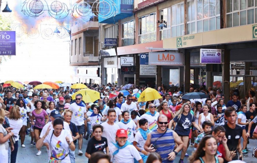 Miles de eldenses arropan los actos matutinos del día de la Virgen de la Salud Miles de eldenses arropan los actos matutinos del día de la Virgen de la Salud
