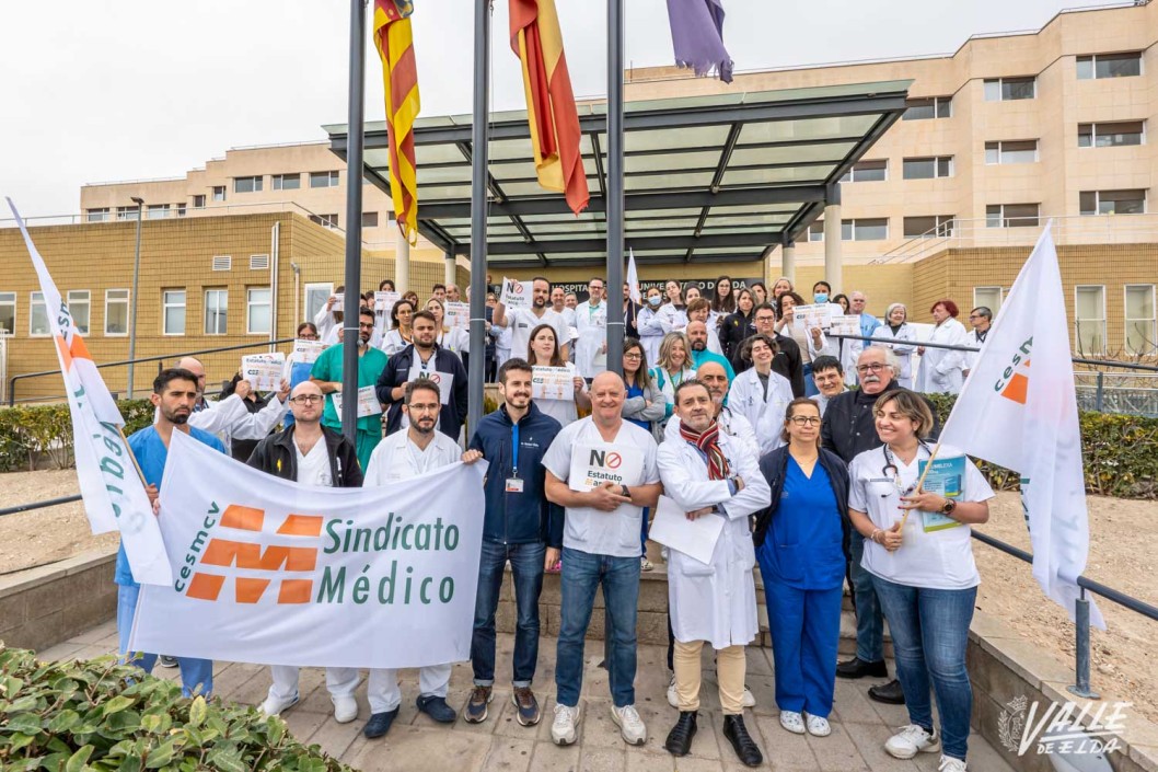Los médicos del Hospital de Elda piden a Sanidad mejoras en sus condiciones laborales Los médicos del Hospital de Elda piden a Sanidad mejoras en sus condiciones laborales