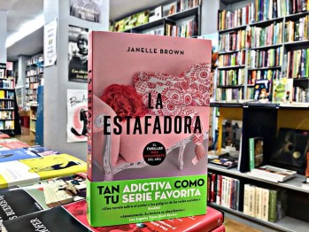 "La estafadora" de Janelle Brown