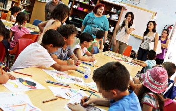 Unos 200 menores se ven beneficiados de las becas de comedor durante el verano