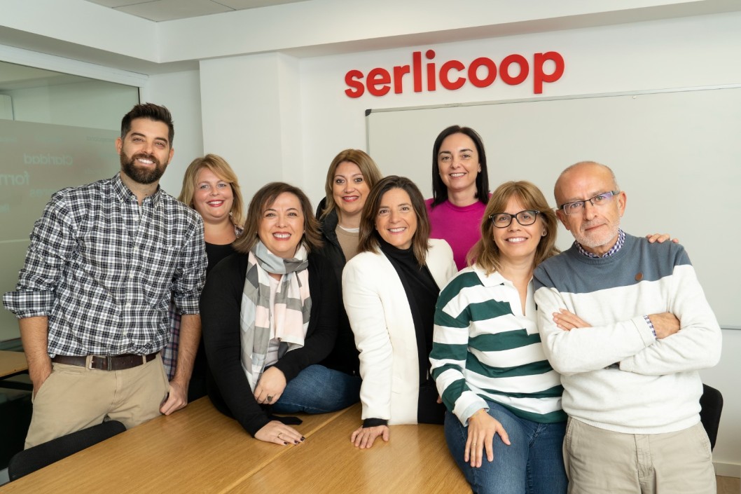 Serlicoop celebra su 30 aniversario con una gran gala en el Museo del Calzado Serlicoop celebra su 30 aniversario con una gran gala en el Museo del Calzado