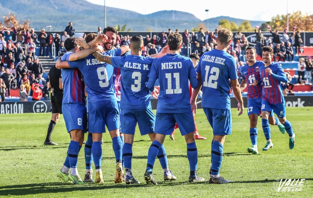 El Eldense recupera el liderato en solitario nueve jornadas después El Eldense recupera el liderato en solitario nueve jornadas después