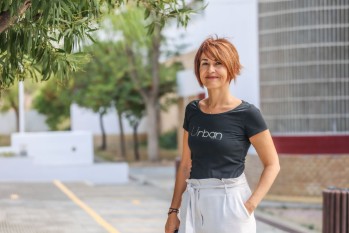 Pilar Calatayud, directora de la EOI: &ldquo;Los idiomas enriquecen mucho y ayudan a abrir oportunidades laborales&rdquo;