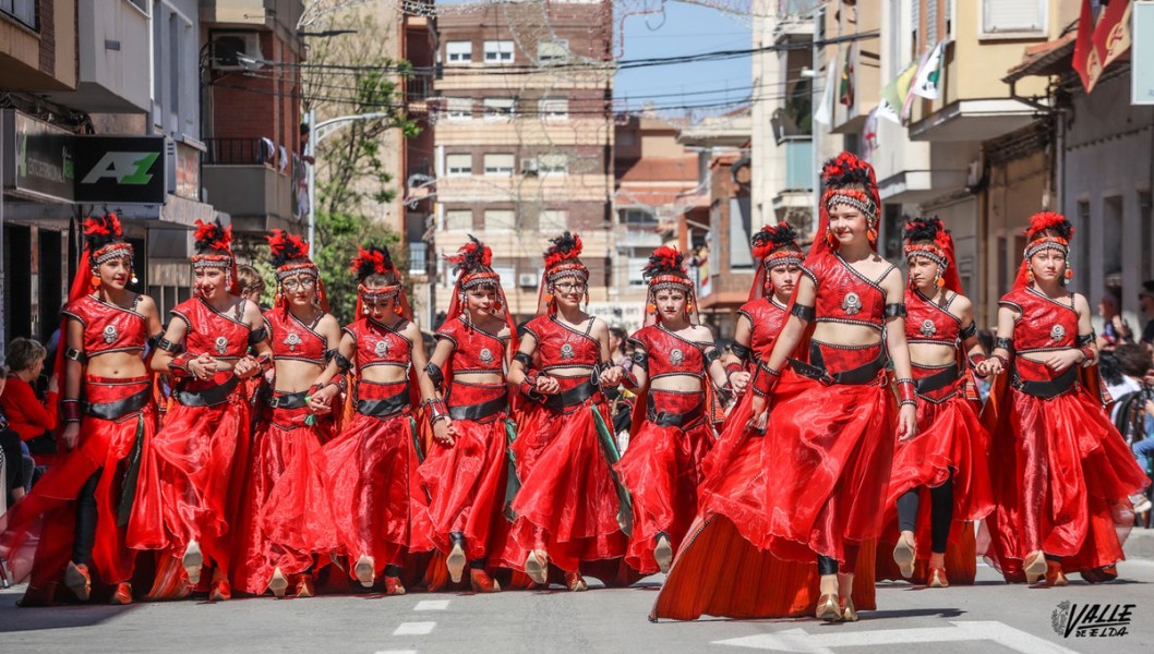 El Desfile Infantil llena de alegría las calles de Petrer El Desfile Infantil llena de alegría las calles de Petrer