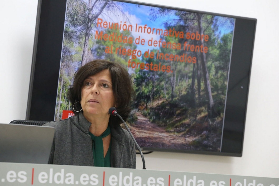 Las viviendas de campo tendrán que tener un área de seguridad en prevención de posibles incendios Las viviendas de campo tendrán que tener un área de seguridad en prevención de posibles incendios