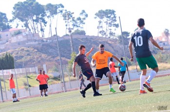 La Polic&iacute;a Nacional gana a la Asociaci&oacute;n Gitana en un torneo contra el racismo