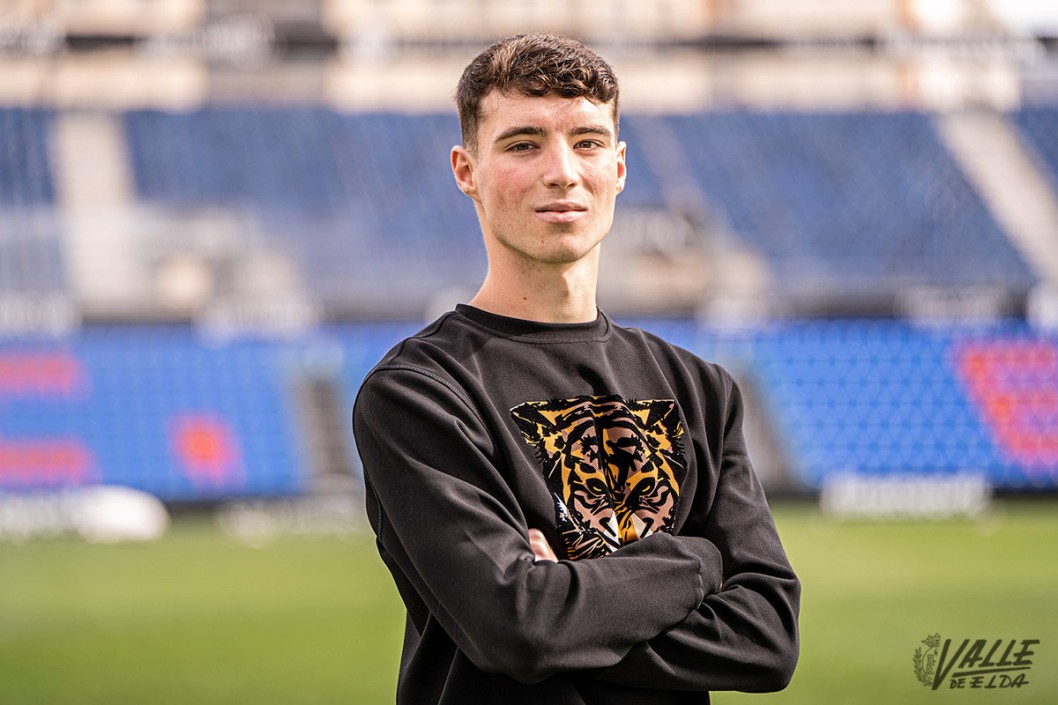 Gabriel Jimeno: "Soy un chico del filial que viene a aportar su granito de arena" Gabriel Jimeno: "Soy un chico del filial que viene a aportar su granito de arena"