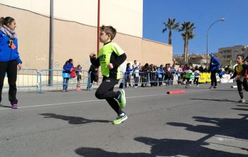 Nutrida participaci&oacute;n del SBR Elda Para+ Triathlon en el Duatl&oacute;n Escolar de Petrer
