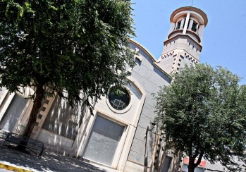 La parroquia de la Inmaculada organiza una procesi&oacute;n y misa en plaza Castelar en el centenario de la Virgen de F&aacute;tima