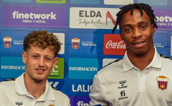 El Deportivo presenta a Simo Bouzaidi y Sixtus Ogbuehi
