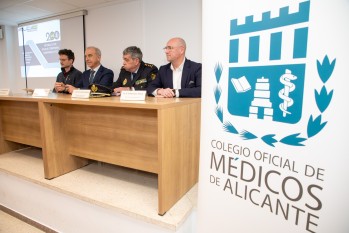 La Polic&iacute;a Nacional imparte un curso de prevenci&oacute;n y medidas de autoprotecci&oacute;n dirigido al &aacute;mbito sanitario
