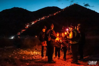 Bol&oacute;n se ilumin&oacute; en la noche m&aacute;s m&aacute;gica del a&ntilde;o pese al viento y la lluvia