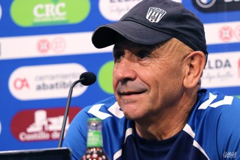 Claudio Barrag&aacute;n: "El equipo tiene gran capacidad para mejorar y eso me da tranquilidad"