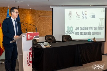 Elda acoge un foro de la UE para abordar la situaci&oacute;n de los artistas y trabajadores del sector creativo