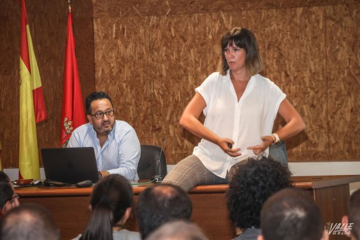 La presentadora de TVE M&oacute;nica L&oacute;pez ofreci&oacute; una clase magistral de meteorolog&iacute;a en Elda